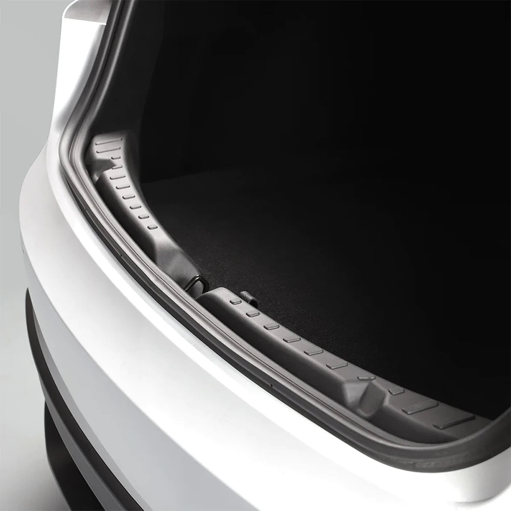 Tesla Rear Trunk Door Sill Protection Strip for Model 3 Highland