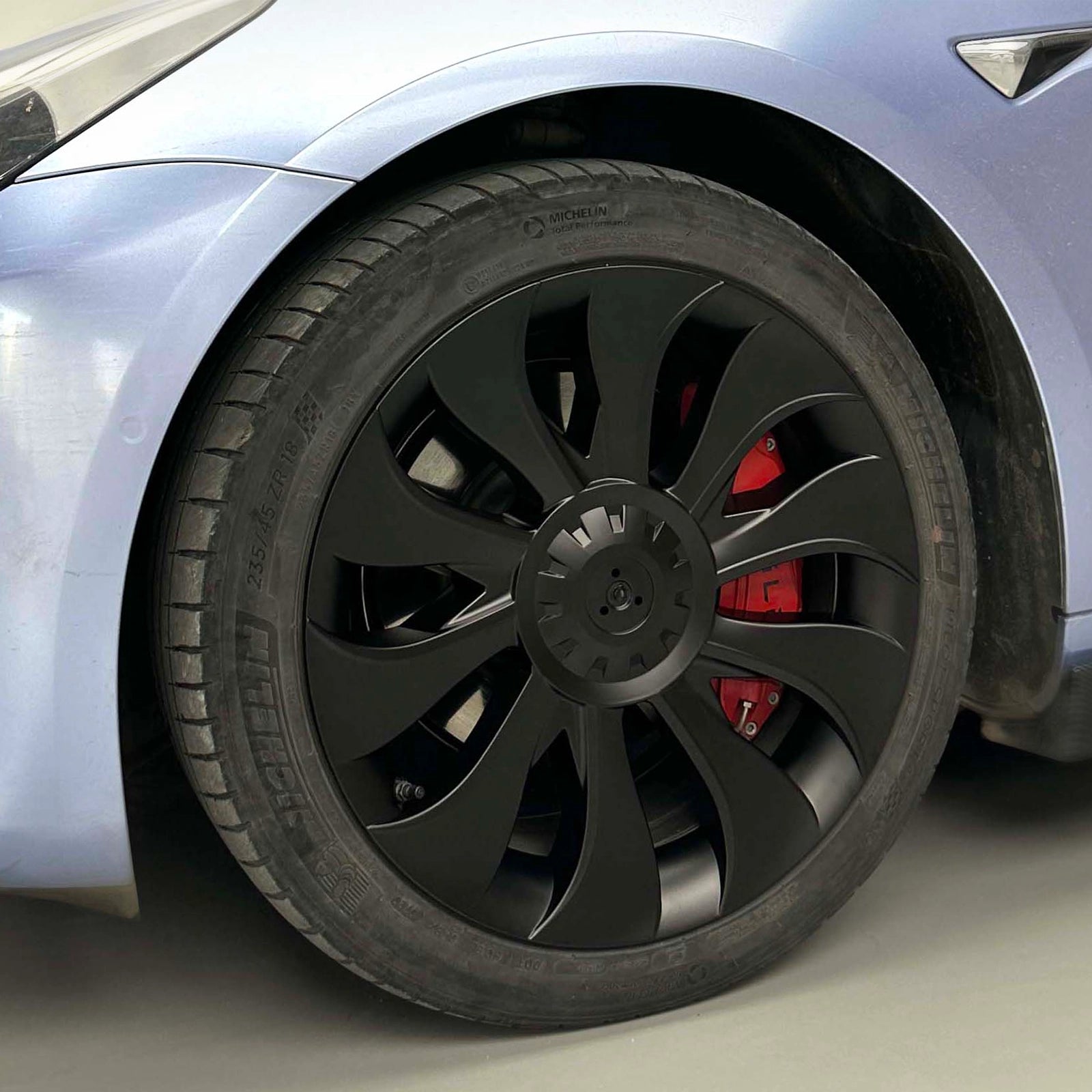 Tesla Cyclone Kid Hubcap for Model 3